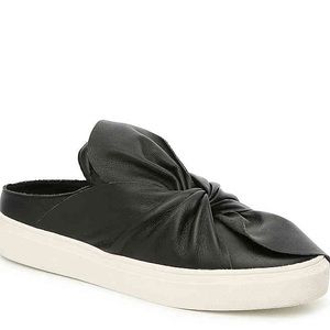 Steve Madden Slip On Leather Sneakers